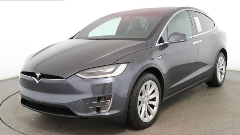 TESLA MODEL X 2017 5YJXCDE22HF053609 image